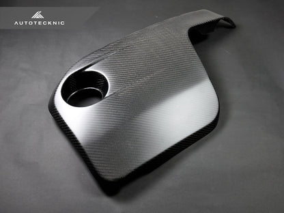 AutoTecknic Vacuumed Carbon Fiber Engine Cover - BMW F80 M3 | F82 M4