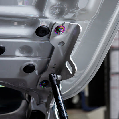 Titanium Hardware Hood Kit - BMW F80 M3/M4 (2014-2020)