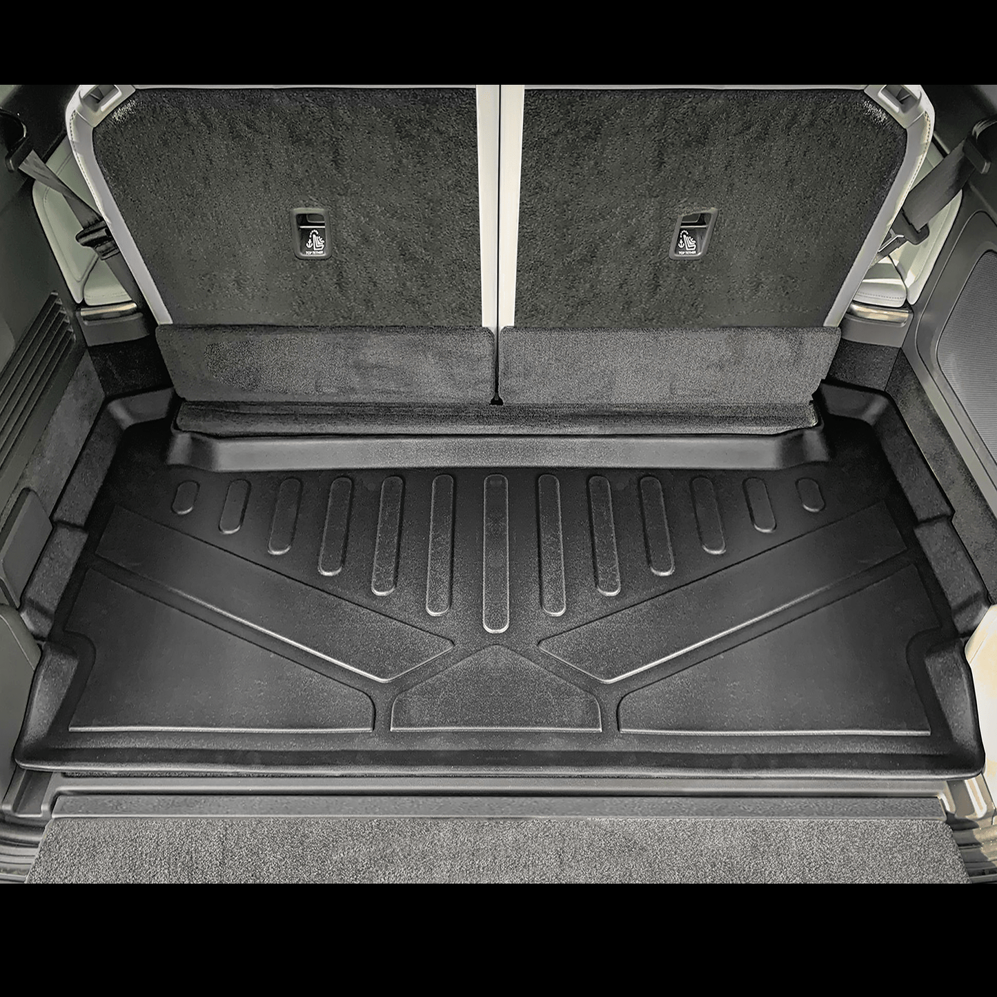 SMARTLINER Floor Liners for 2025-2026 Rivian R1S
