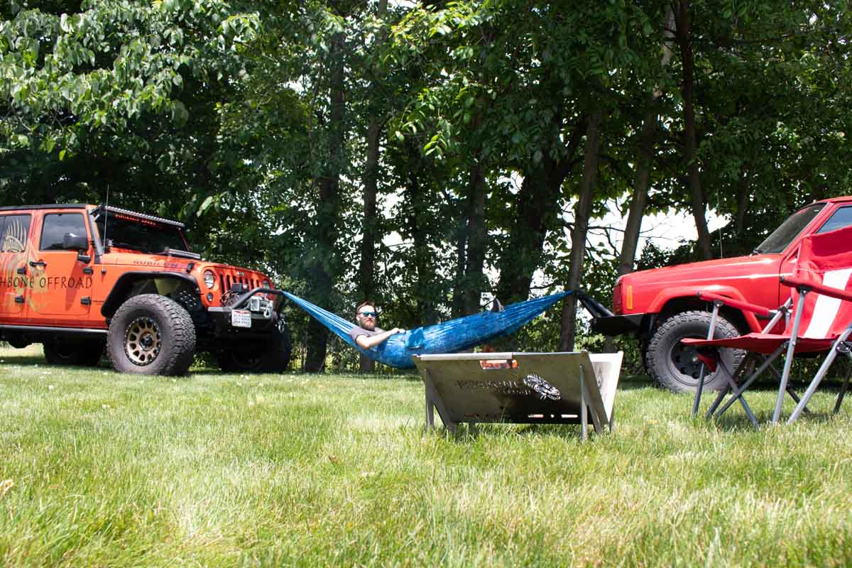 Fishbone Offroad Mobile Fire Pit FB21299