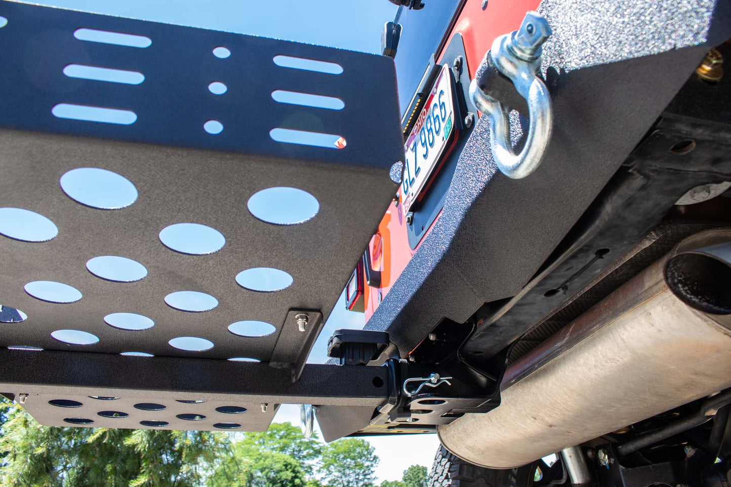 Fishbone Offroad 2 in. Hitch Cargo Basket FB21300