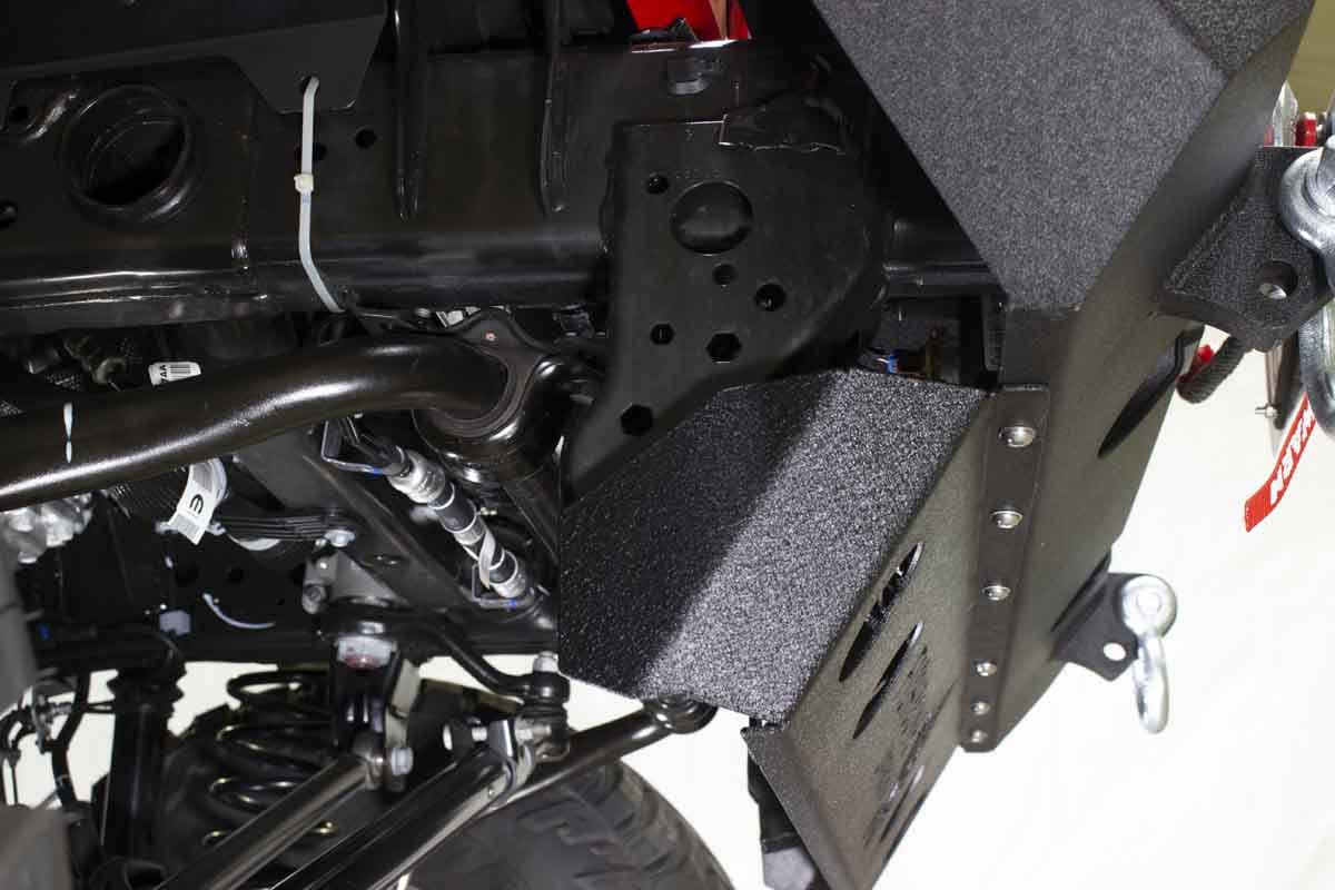Fishbone Offroad Mako Front Bumper Skid Plate for 2018 & Up Jeep Wrangler/Gladiator FB23176