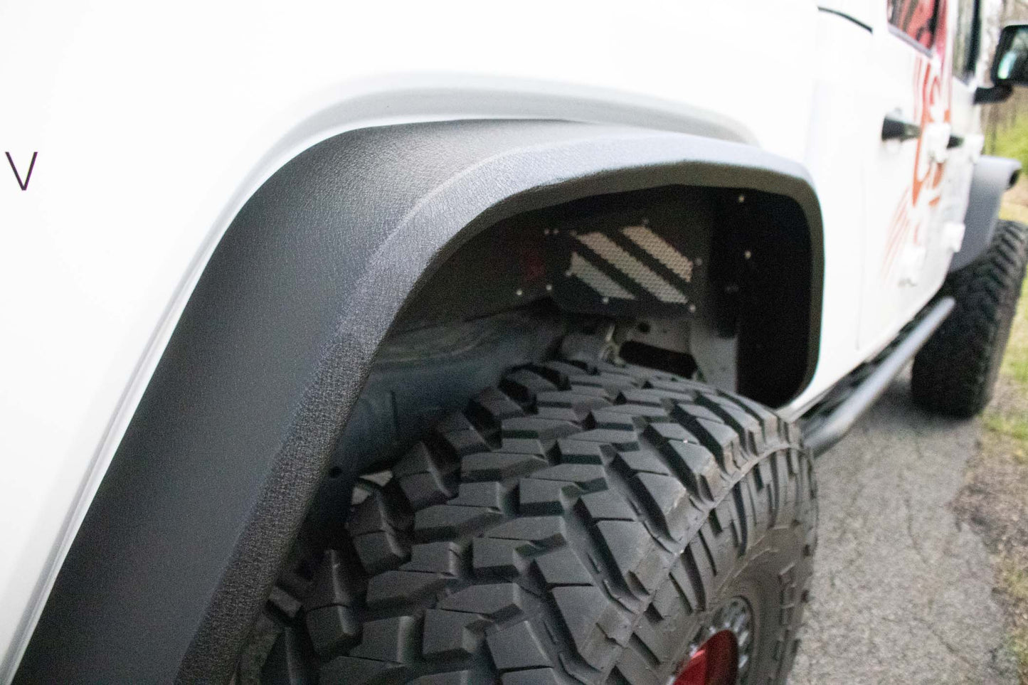 Fishbone Offroad Rear Aluminum Elite Fenders for 2020 & Up Jeep Gladiator FB33145R