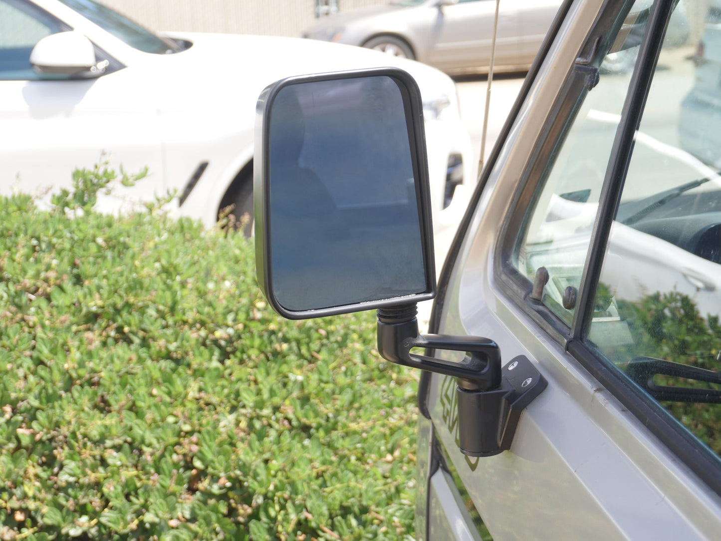 Gowesty Manual Mirror Replacement (Driver Side)