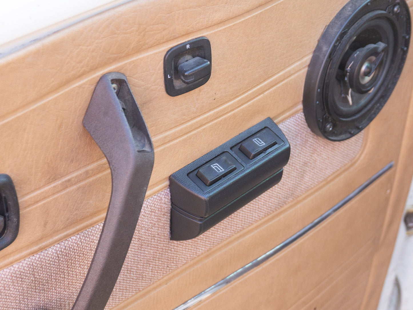 Manual to Power Window Conversion Kit [Vanagon]