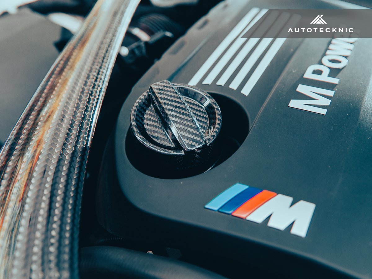 AutoTecknic Dry Carbon Competition Oil Cap Cover - E83 X3