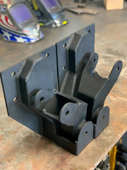 1999-2018 Chevy / GMC -1500 - GMT800 / GMT900 - Long Travel Deaver Shackles and Hangers Kit