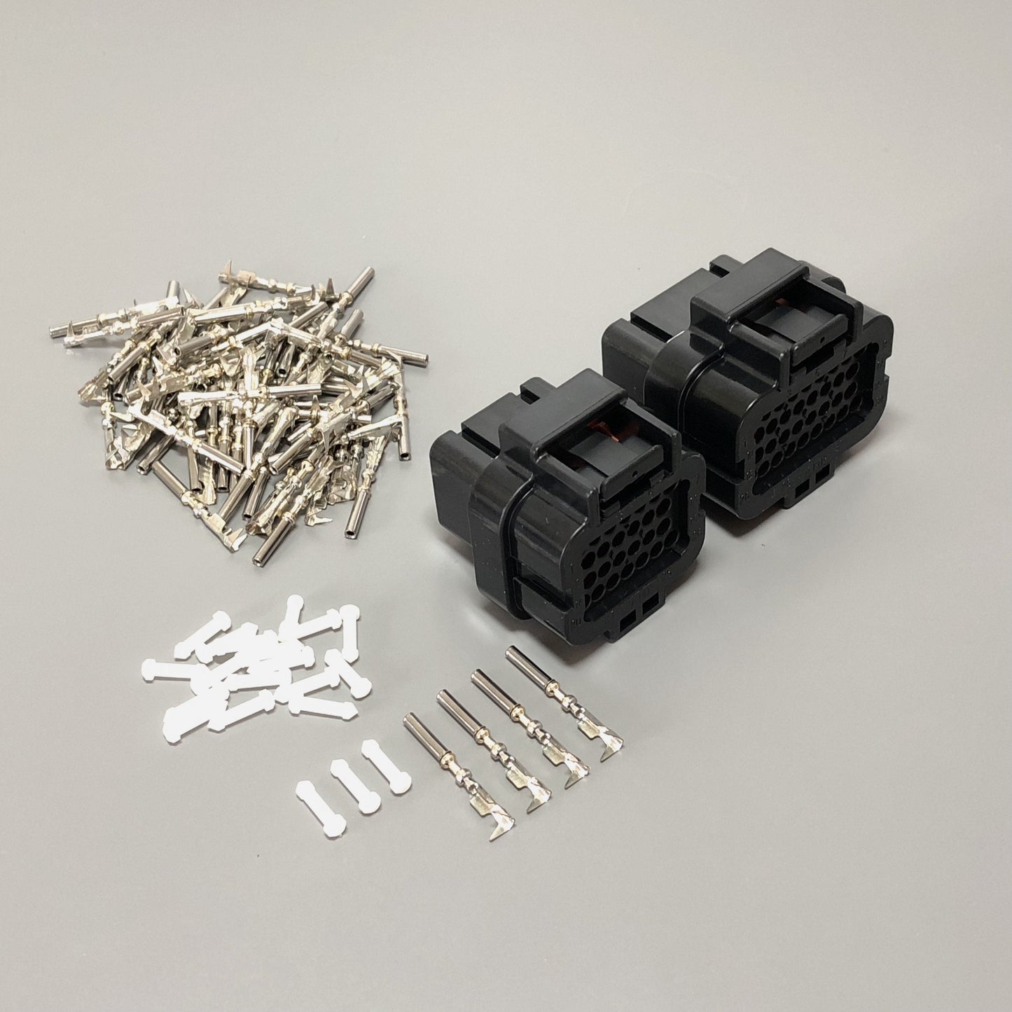 MoTeC ECU Connector Plug Clip Kit", "M800", "M600", "M400", "M84", "26-Pin + 34-Pin