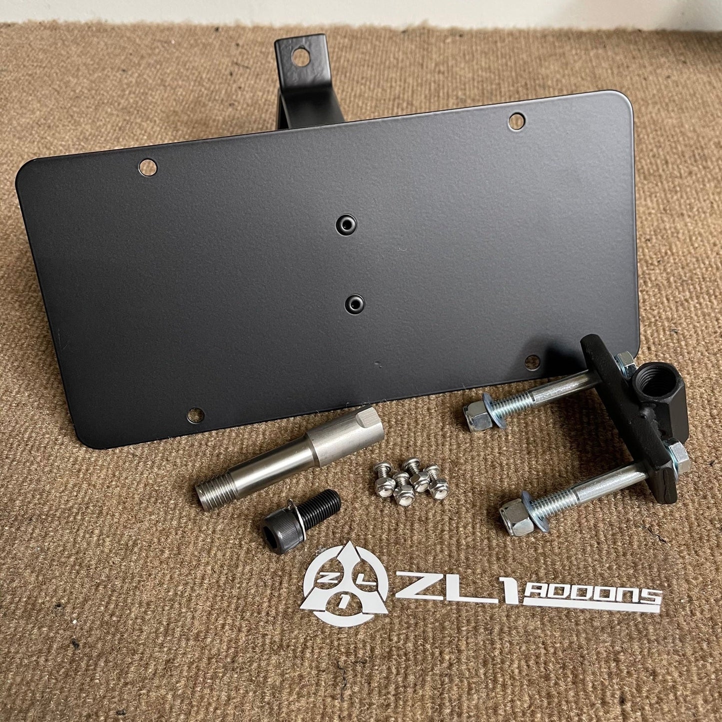Challenger 09-23 License Plate Holder