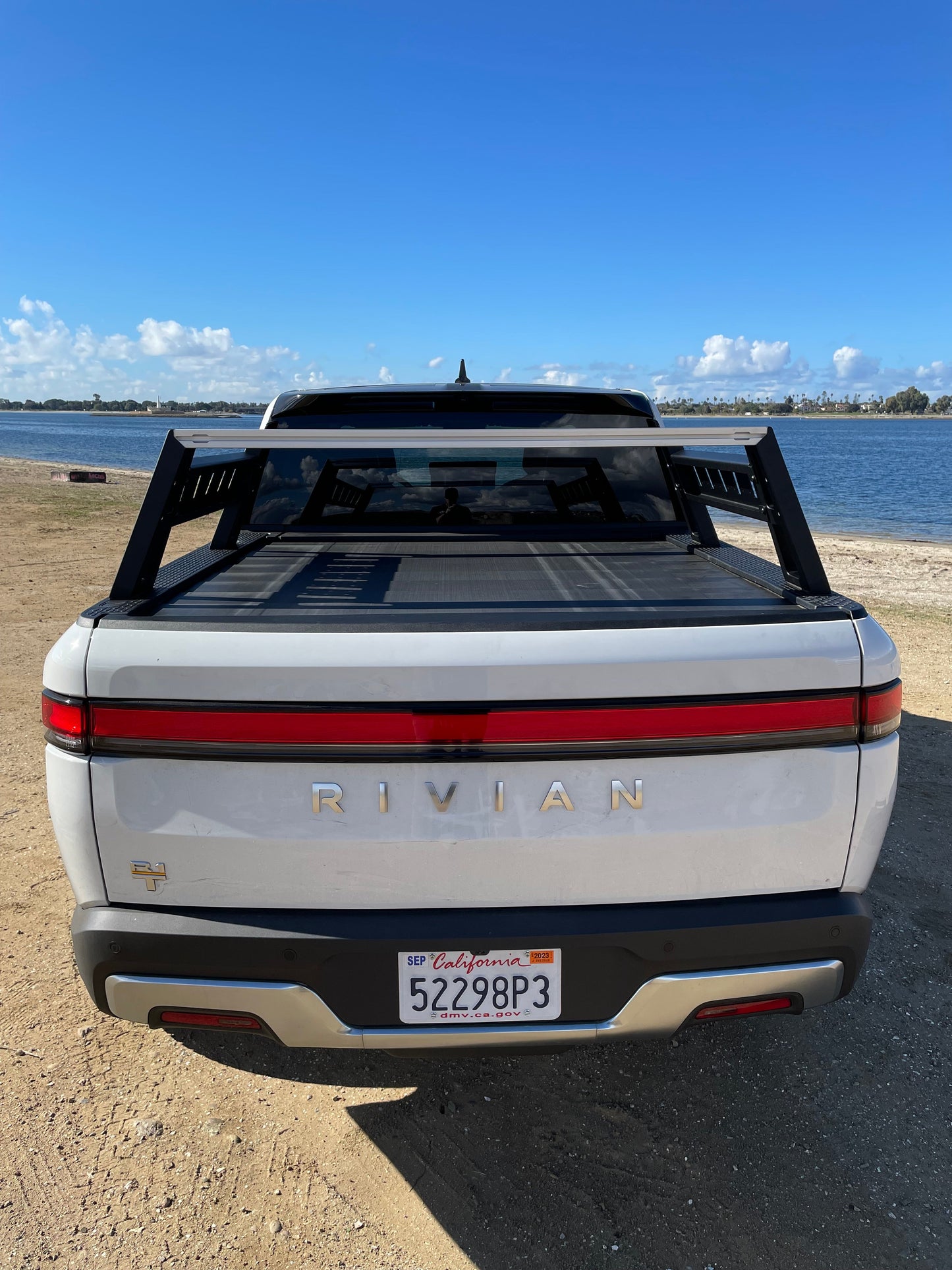 Sierra Rack System Compatible With Rivian R1T