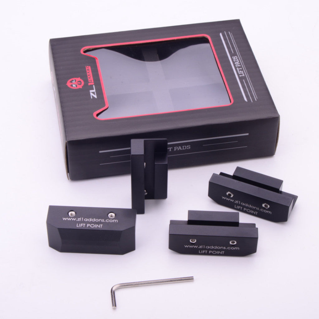 Mustang 05-26 Lift Pads