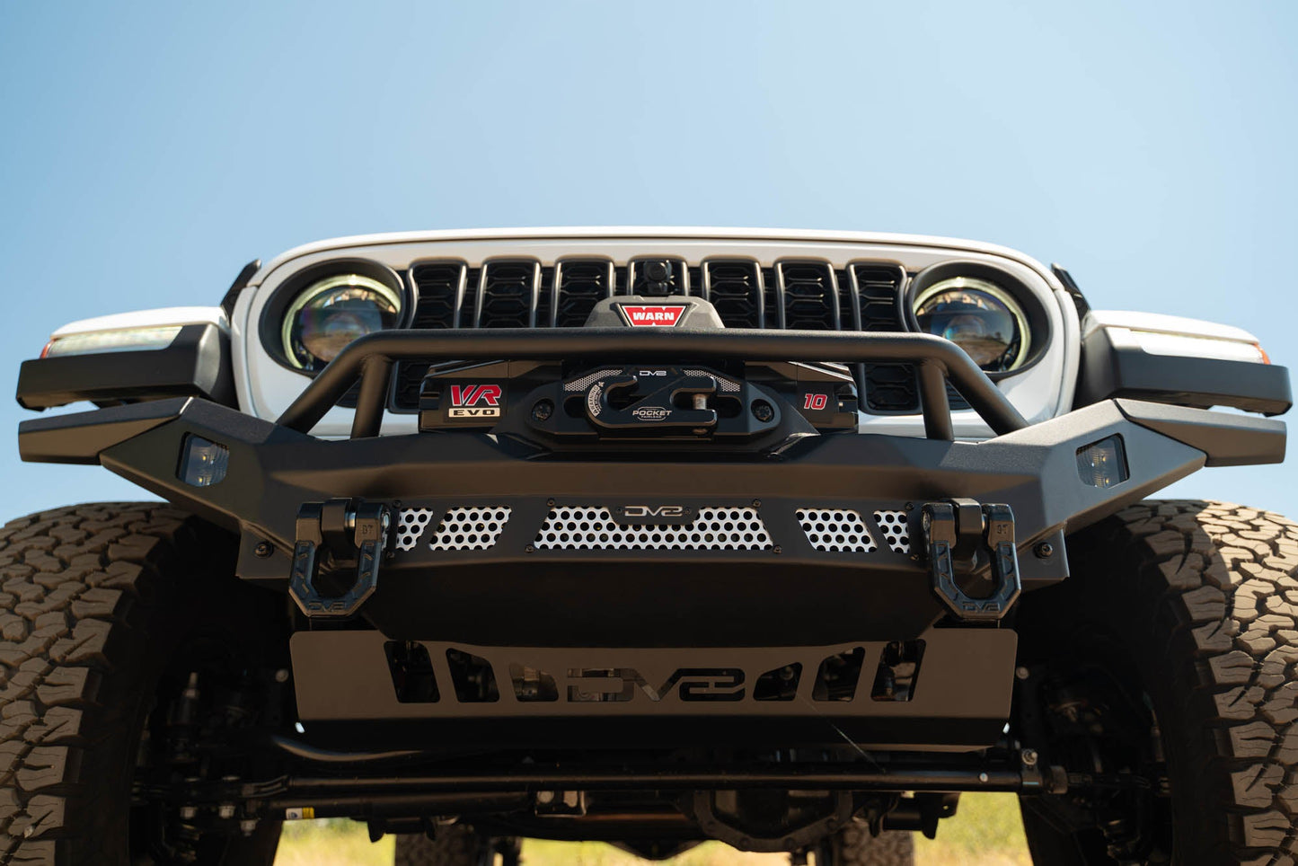 DV8 Offroad 2007-2024 Jeep Wrangler JK/JL & Gladiator JT | MTO Series Front Bumper FBJL-12