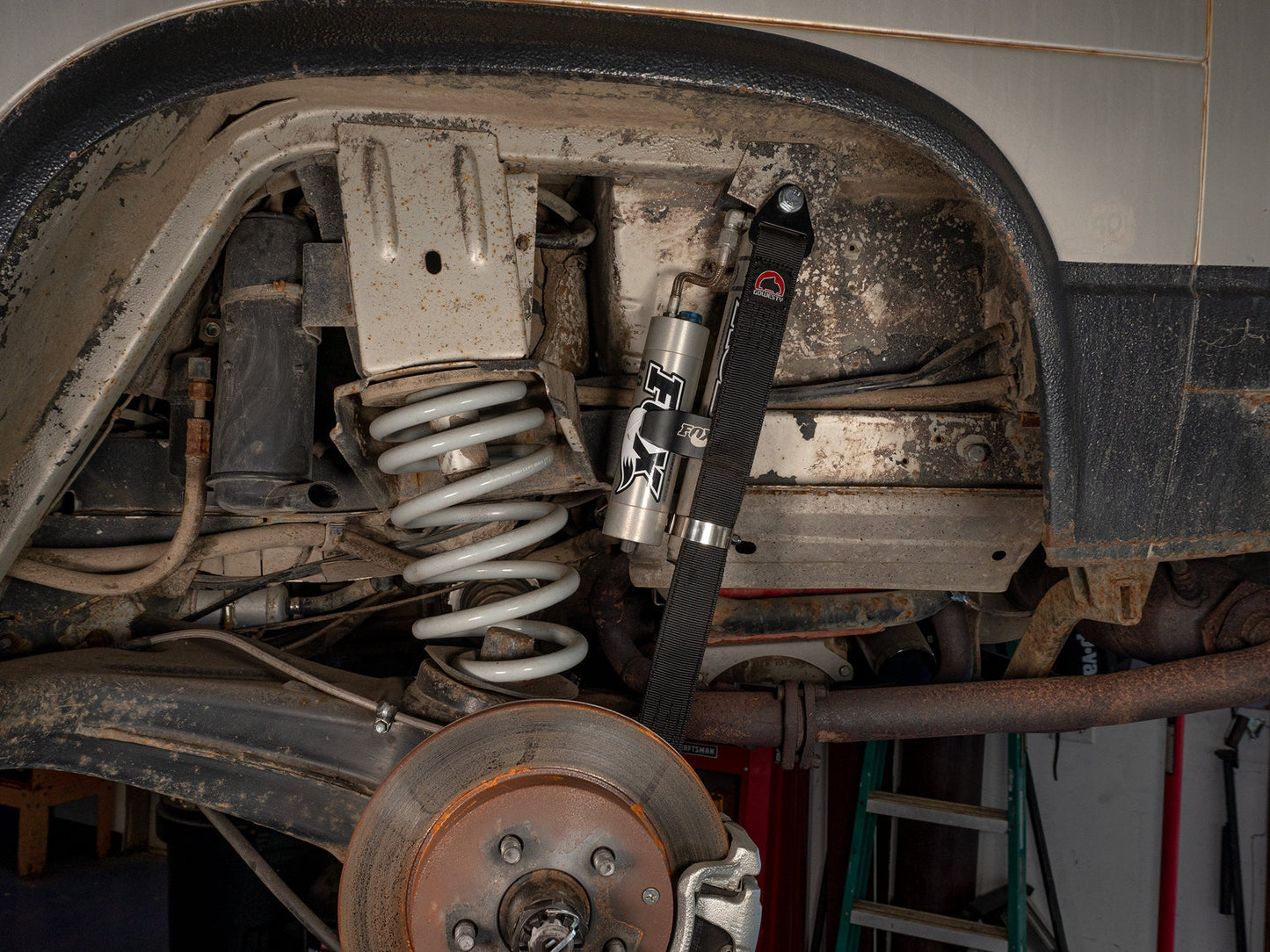 Suspension Limit Strap Set (Rear - 23") [2WD Vanagon]