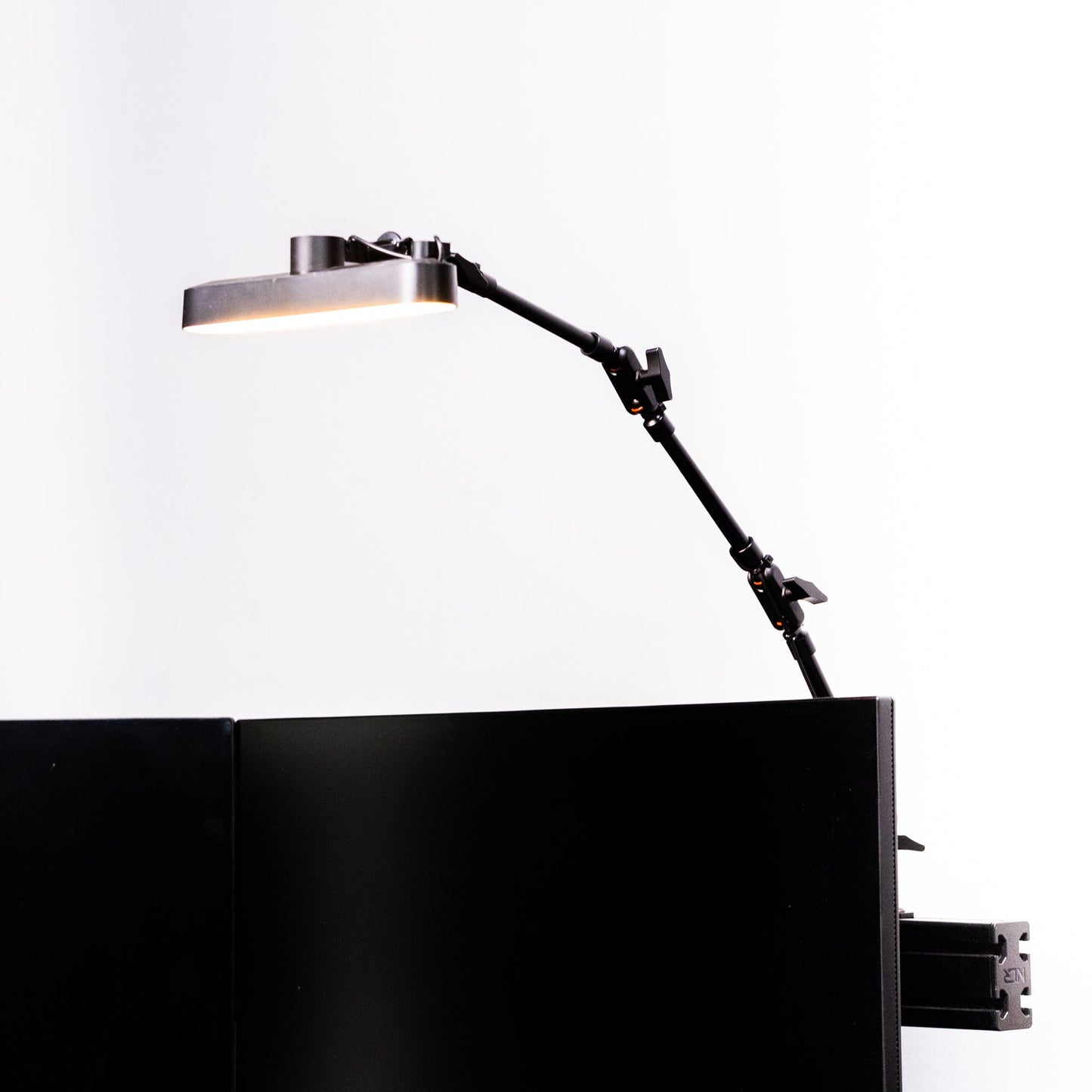 Hue Play Bar 32" Premium Aluminum Metal Mount - MA-32H