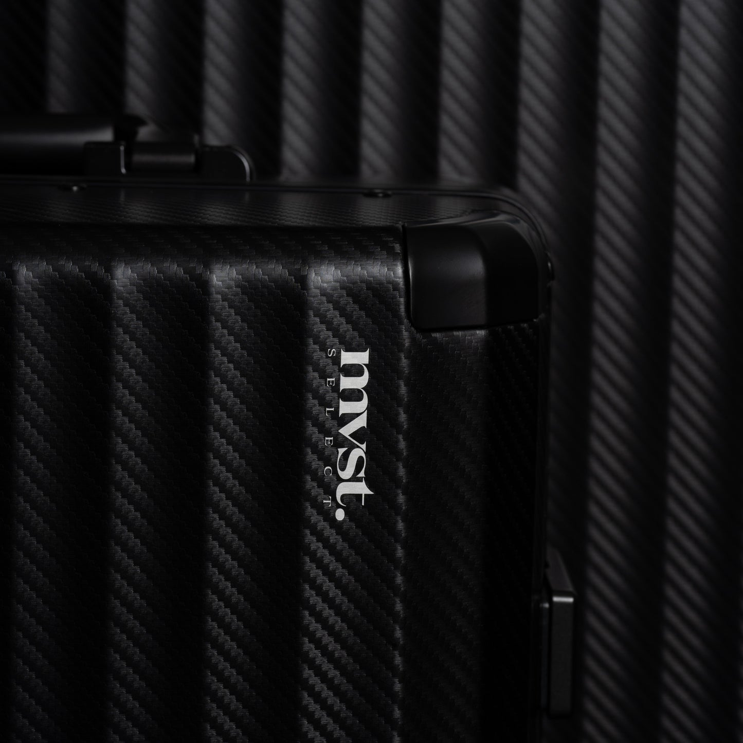 SPACE Aluminum Suitcase Black