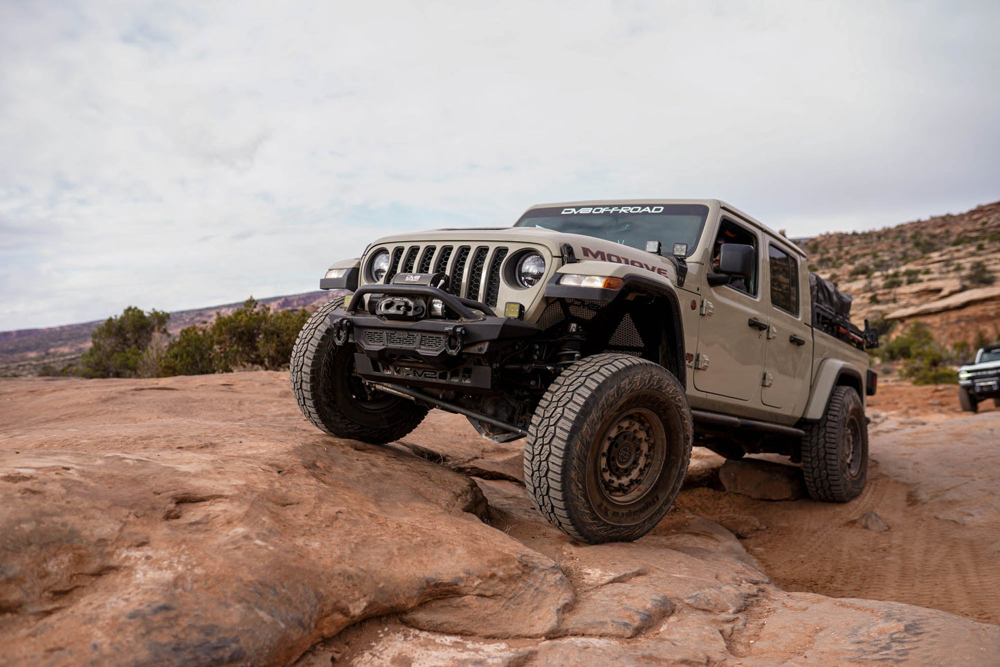 DV8 Offroad 2018-2024 Jeep Wrangler JL & 2020-2024 Gladiator JT | Front Inner Fenders INFEND-06FB