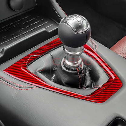 2024+ S650 Mustang Real Carbon Fiber Gear Shifter Trim Overlay