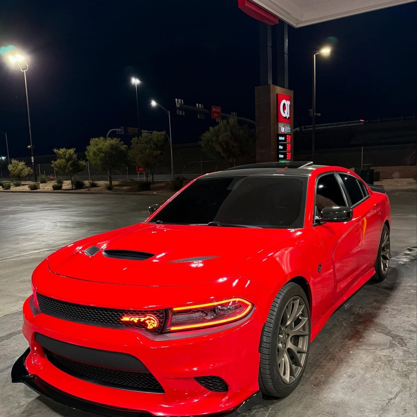 SRT Hellcat LED Emblem Badge: (Multicolor)