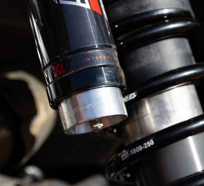 PT Shock Chuck™ Xtra Long - No Air Loss (NAL) Tire and Shock chuck - 1000 psi WP