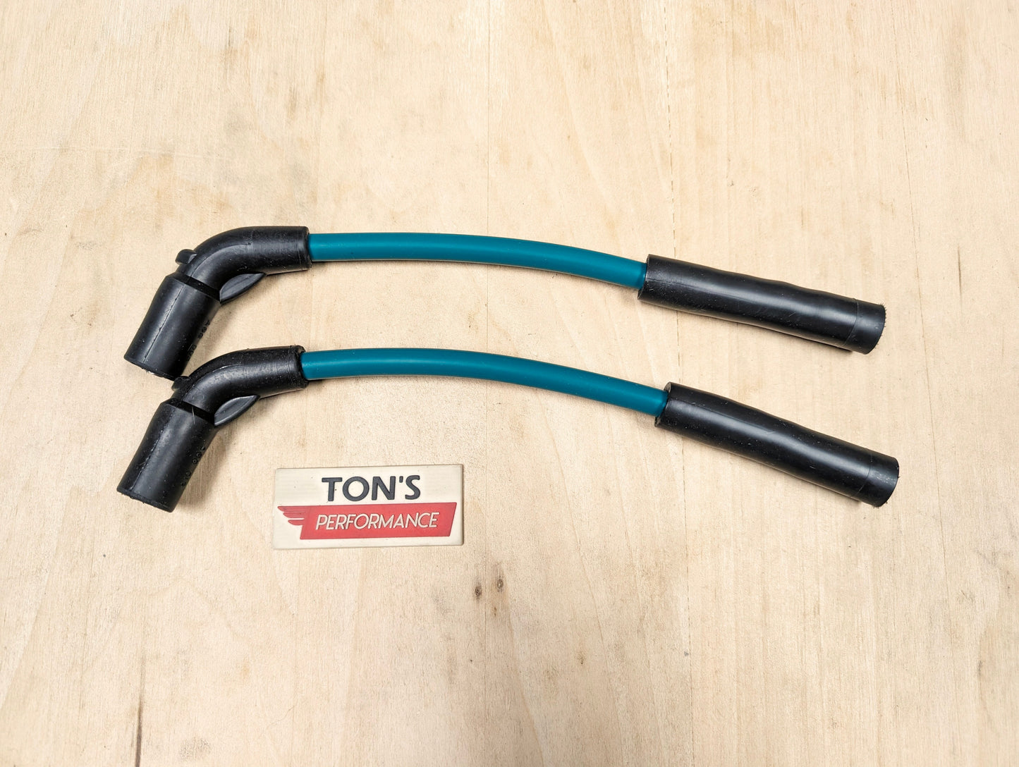10mm Silicone Plug Wires Harley Sportster 2007+ / PAIR OF SHORT WIRES FOR RELOCATED COIL