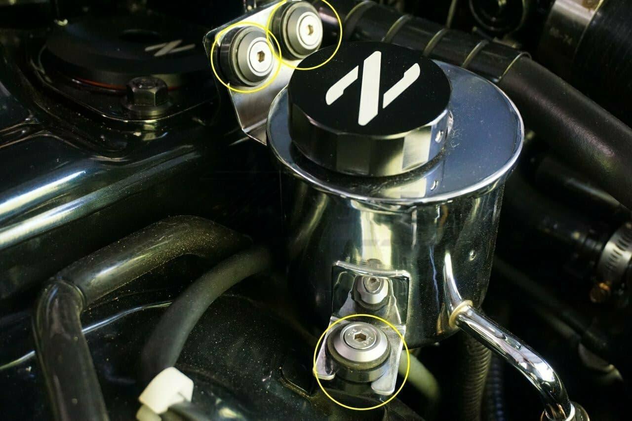 ZSPEC Power Steering Reservoir Grommet for Nissan 300zx Z32, Silicone, Per Each