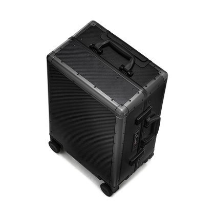 Carbon X 2.0 Carbon Fiber Suitcase Gunmetal
