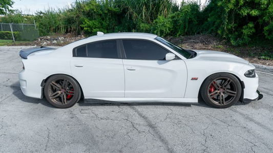 NIA Dodge Charger GT NIA Sleek Side Skirts 2018-2021 CHR15-SS-SD-NF-GB