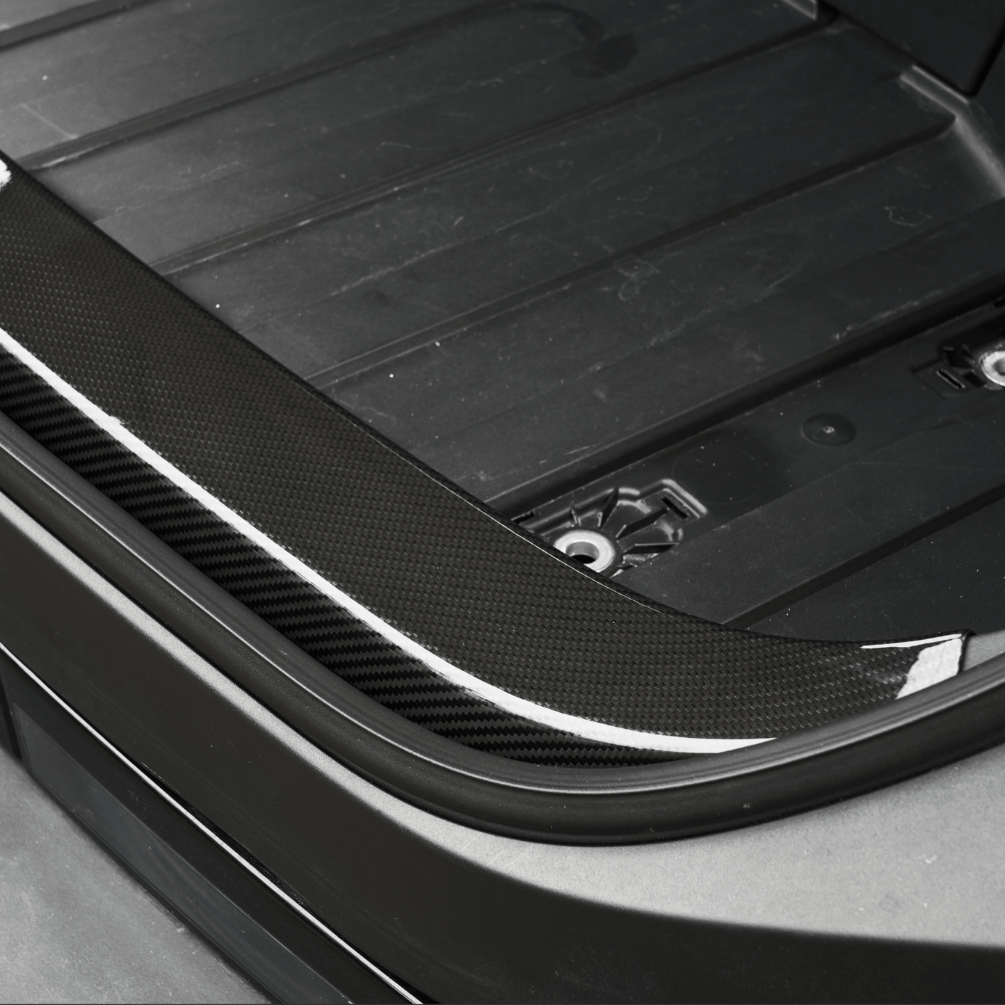 [Real Carbon Fiber] Front Trunk Guard Plate For Cybertruck