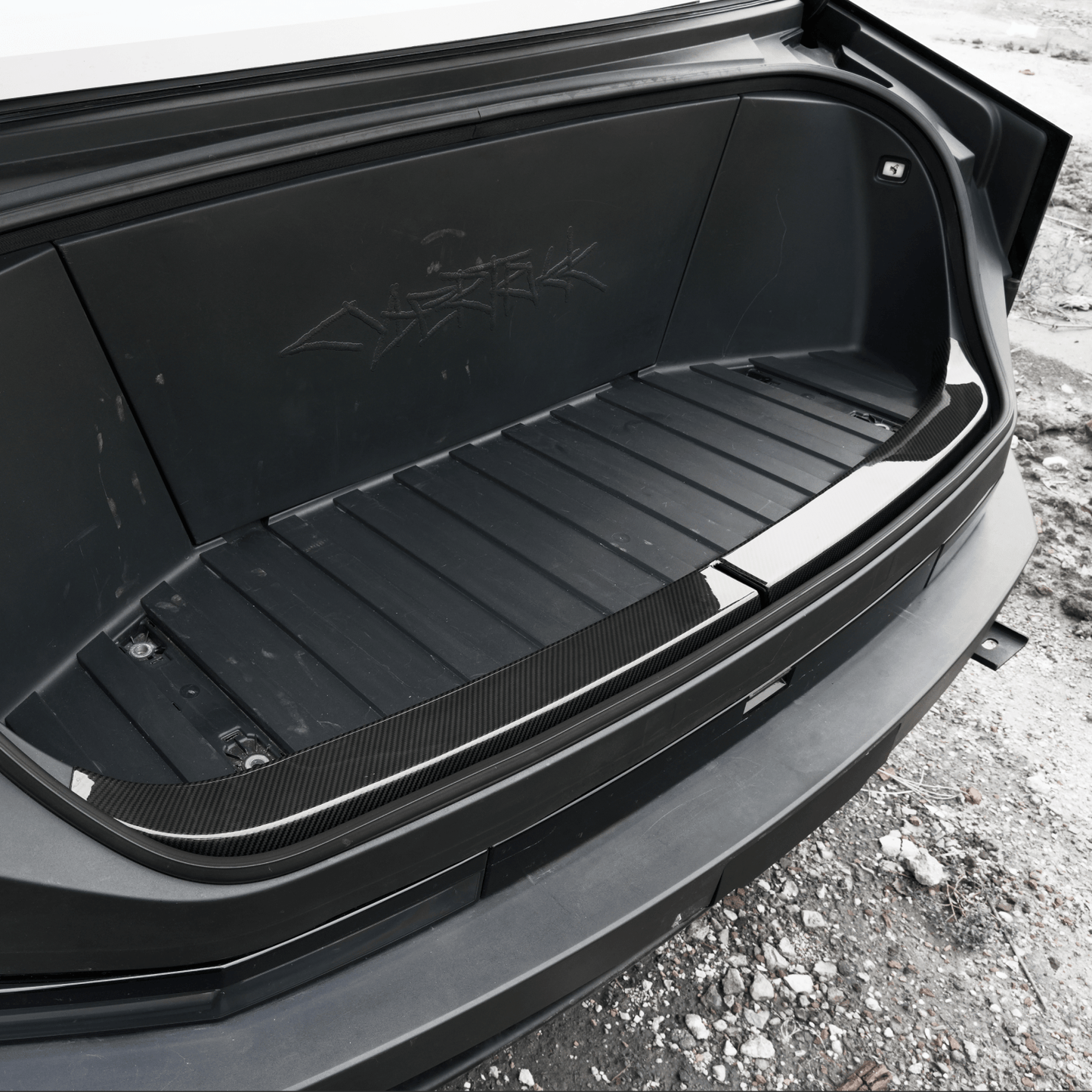 [Real Carbon Fiber] Front Trunk Guard Plate For Cybertruck