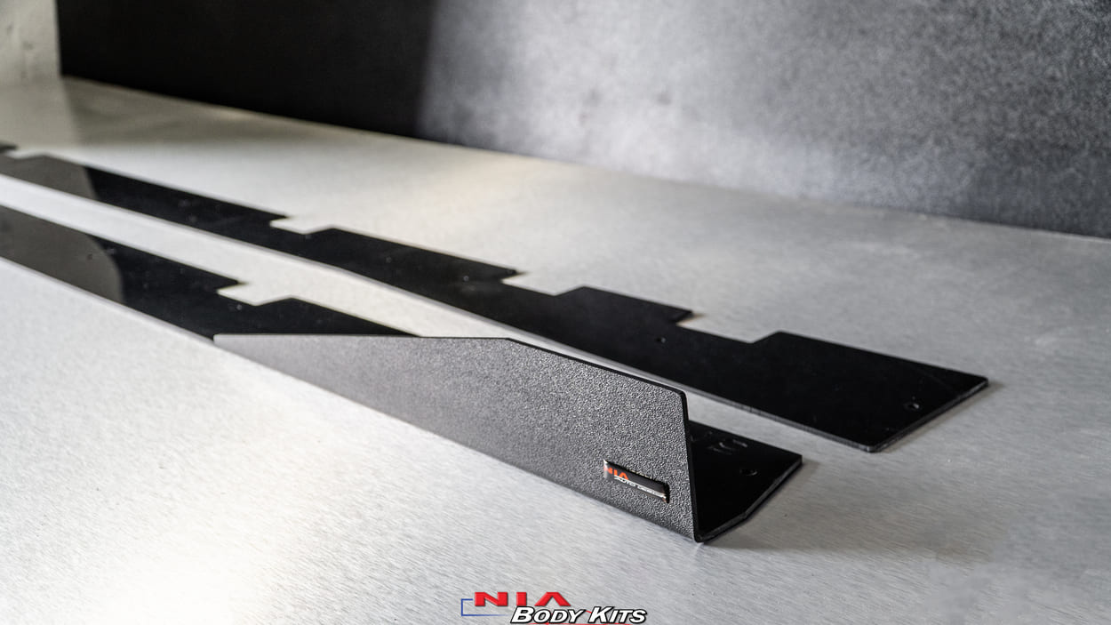 NIA Dodge Charger GT NIA Sleek Side Skirts 2018-2021 CHR15-SS-SD-NF-GB