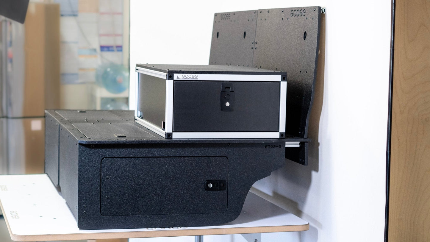 Explore Series - Single Drawer Module - 19-3/16"W x 28"D - With Non-Fitted Top Plate