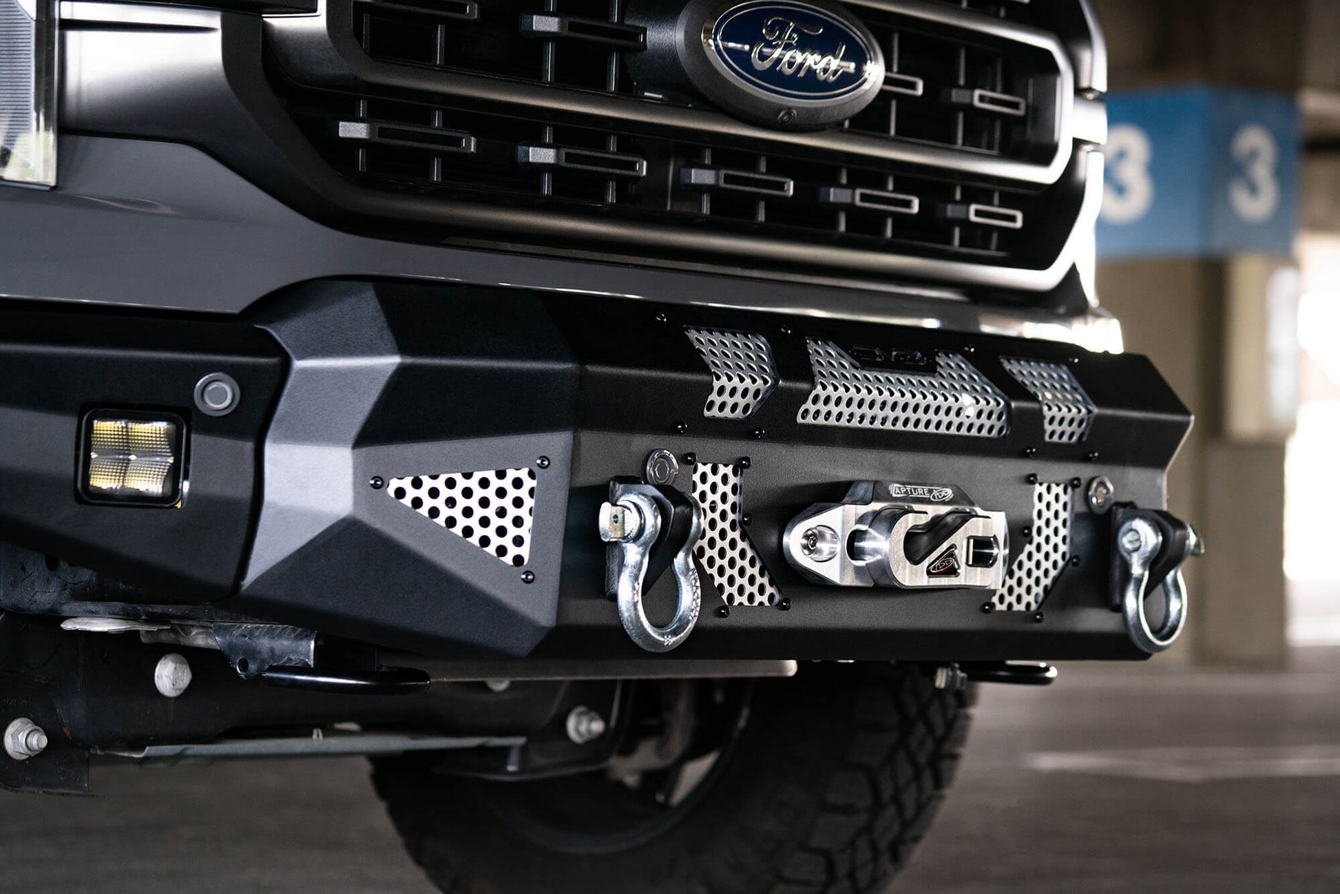 Aftermarket Ford F-150 Winch Front Bumper