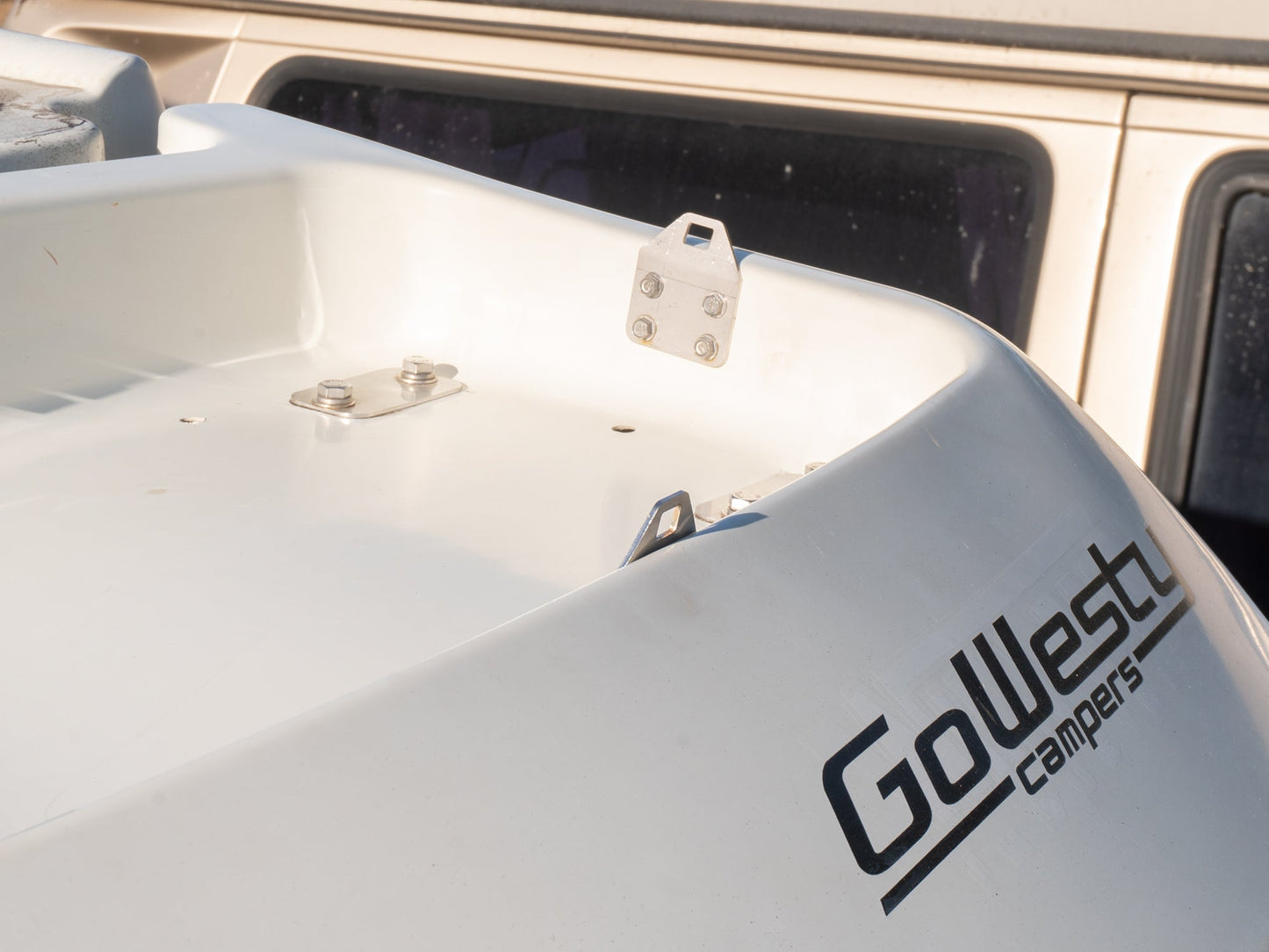 Luggage Rack Tie Down Kit [Eurovan]