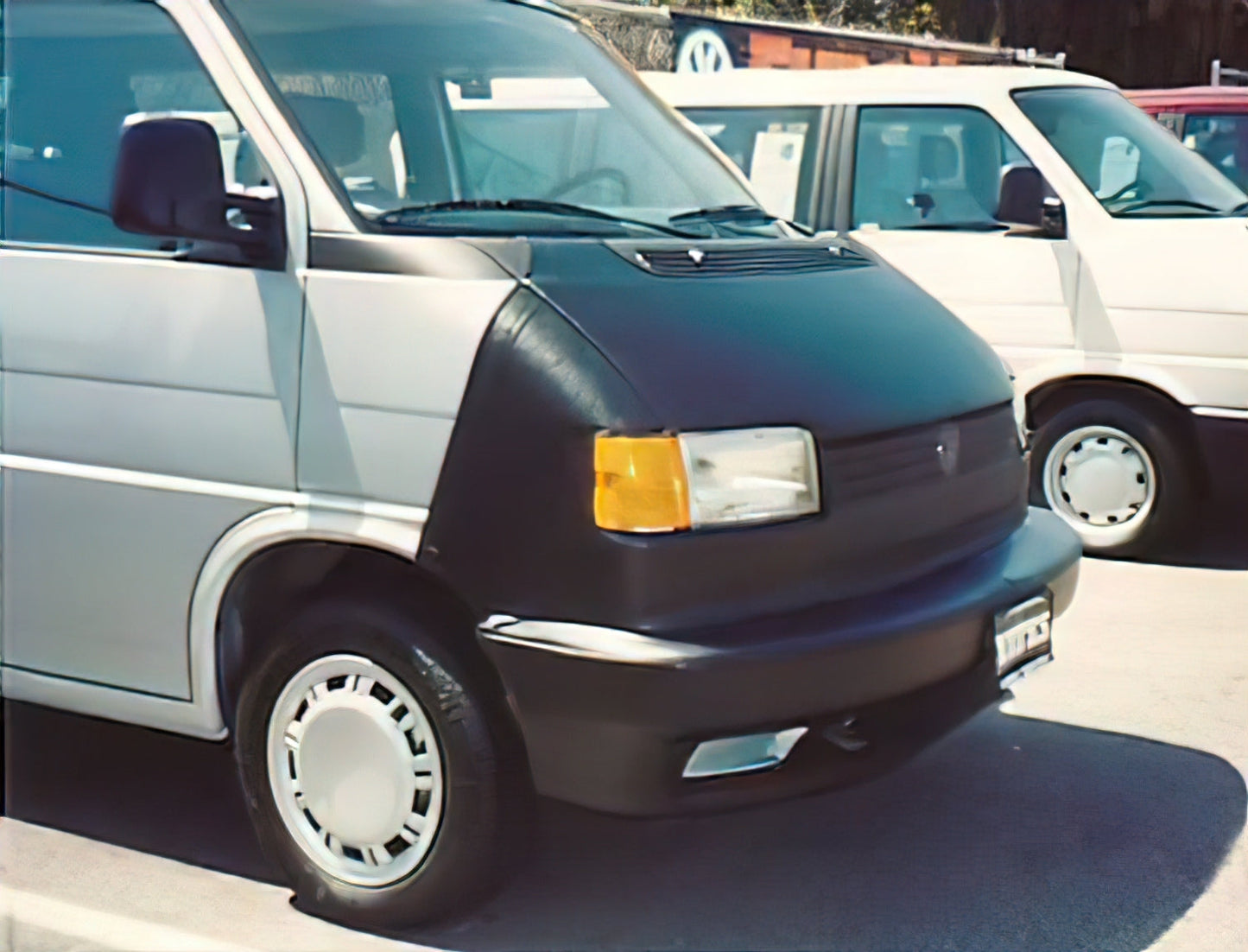 Bra w/Full Hood [Early Eurovan]