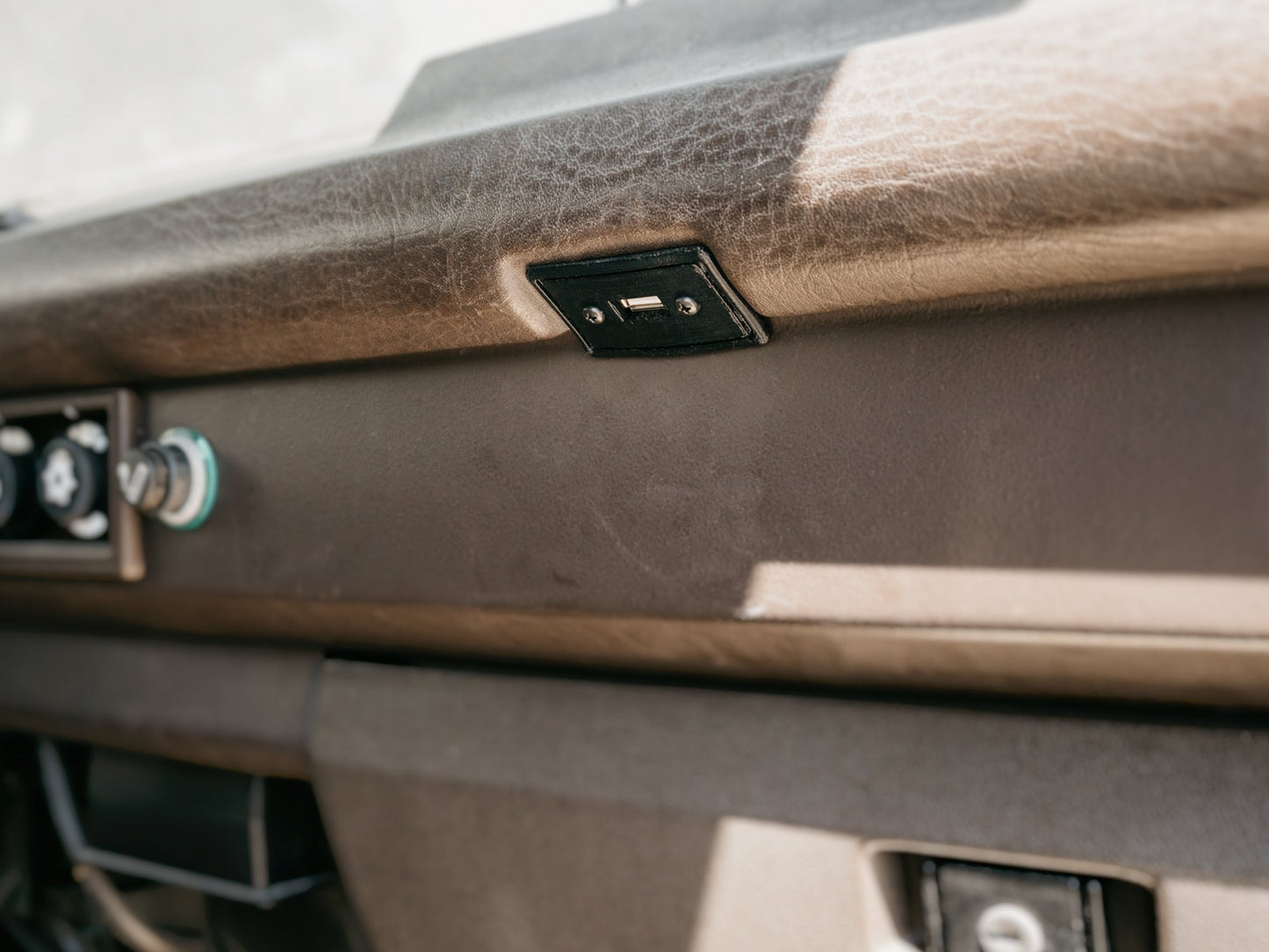 USB Charging Port Conversion for Map Light