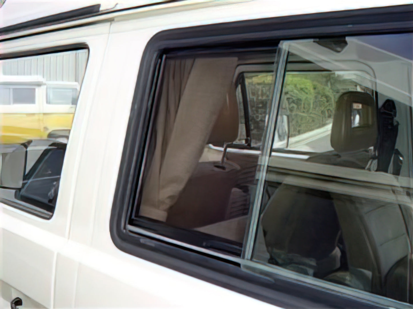 Sliding Window Screen [Vanagon Westfalia]
