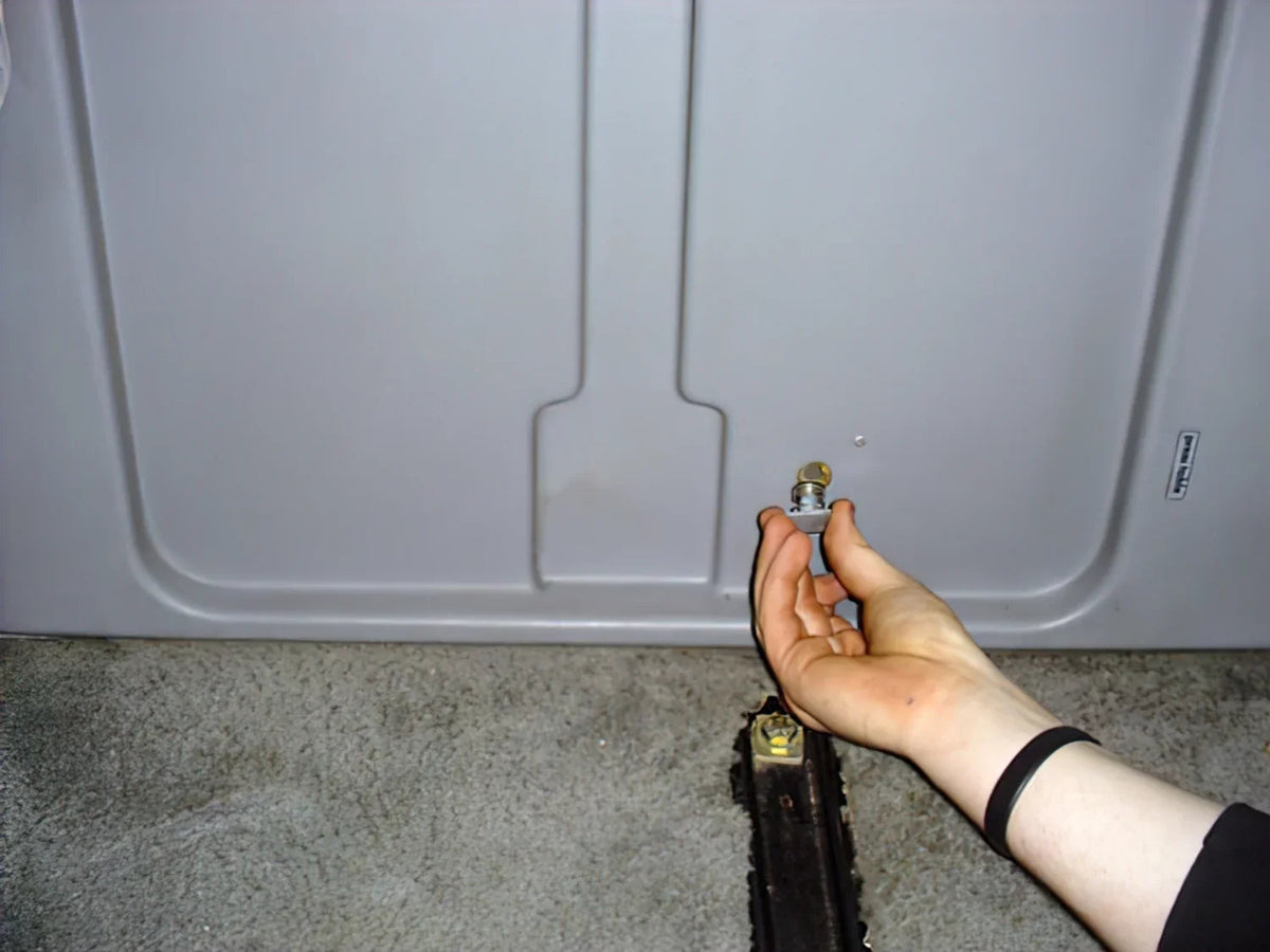 Table Latch [Late Vanagon]