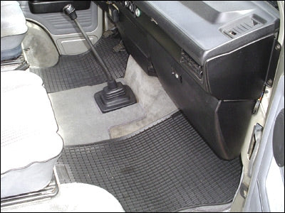 Rubber Floor Mats - 2-Piece Front [Vanagon]