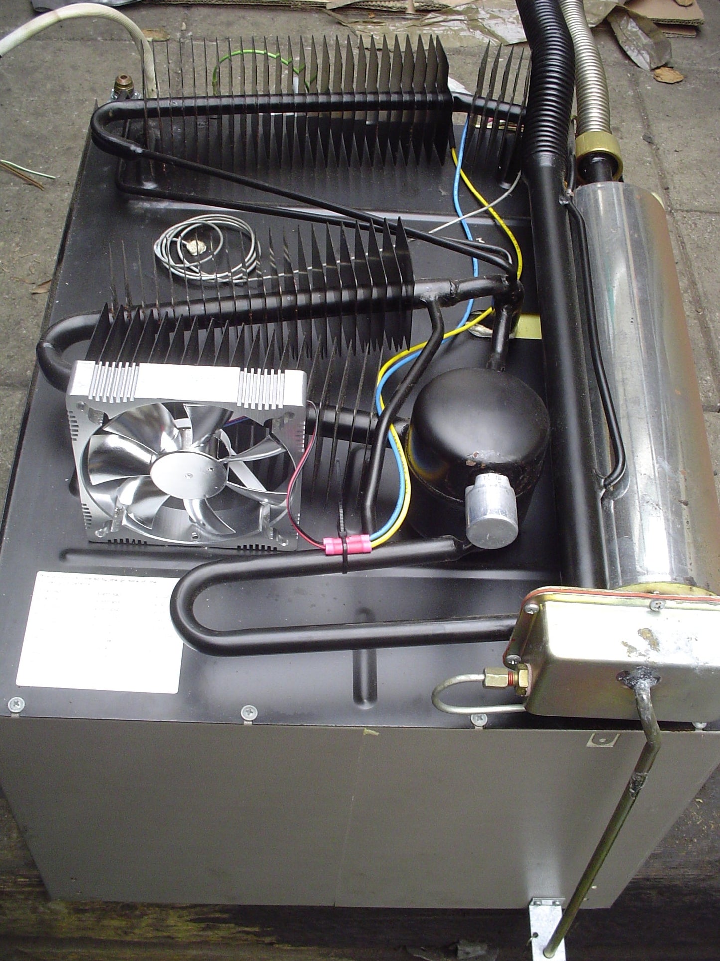 Retrofit Refrigerator Fan [Vanagon]