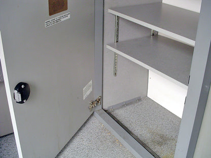 Cabinet Latch Back [Winnebago]