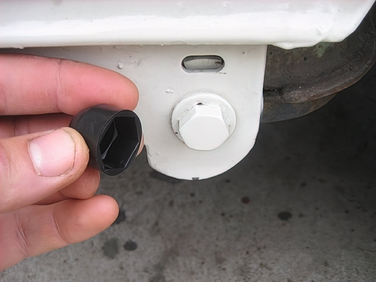 Pivot Bolt Cap for Rear Suspension [Vanagon] (Pack of 2)