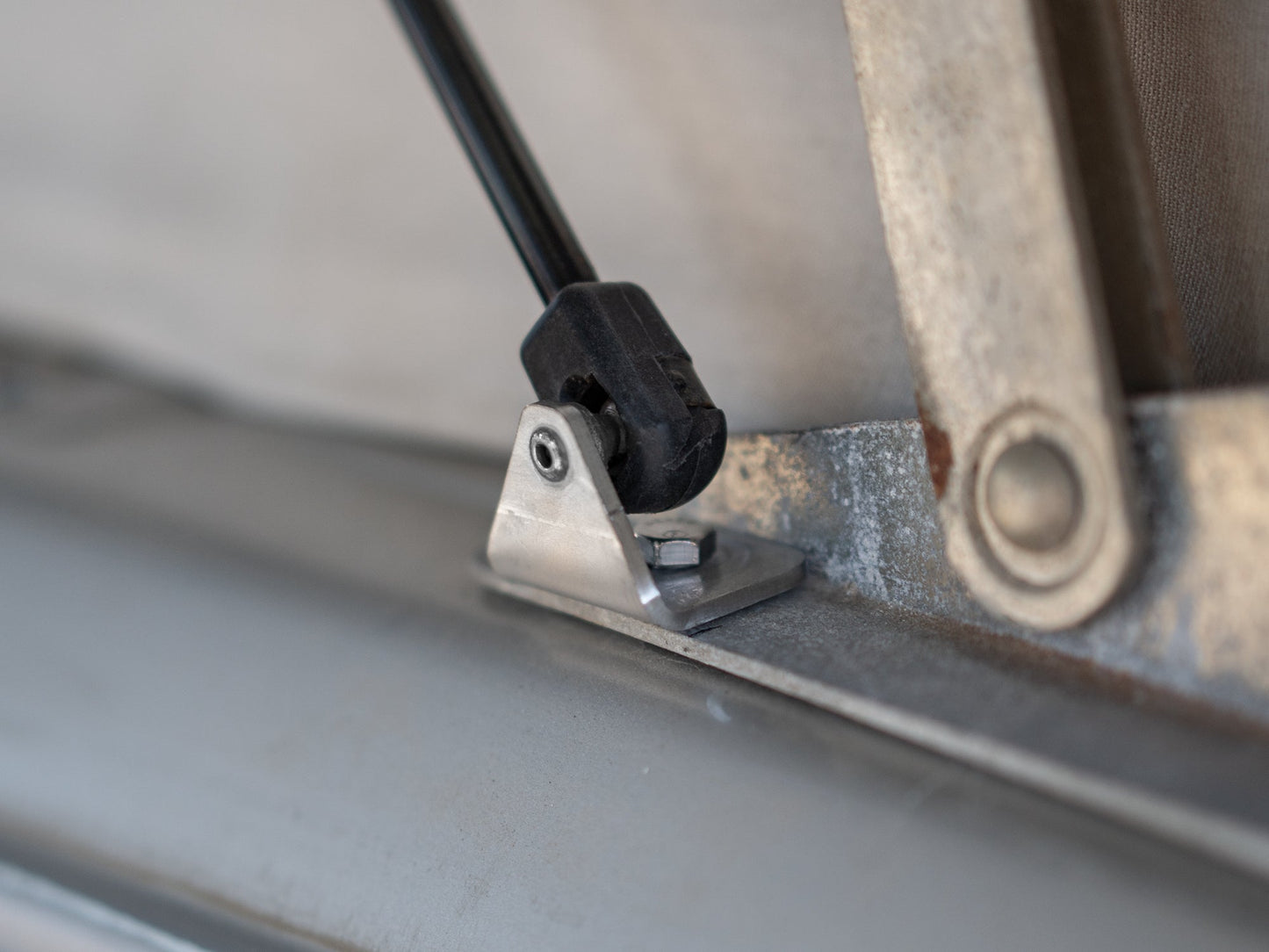 Pop-Top Lift Assist (Basic Kit) [Vanagon]