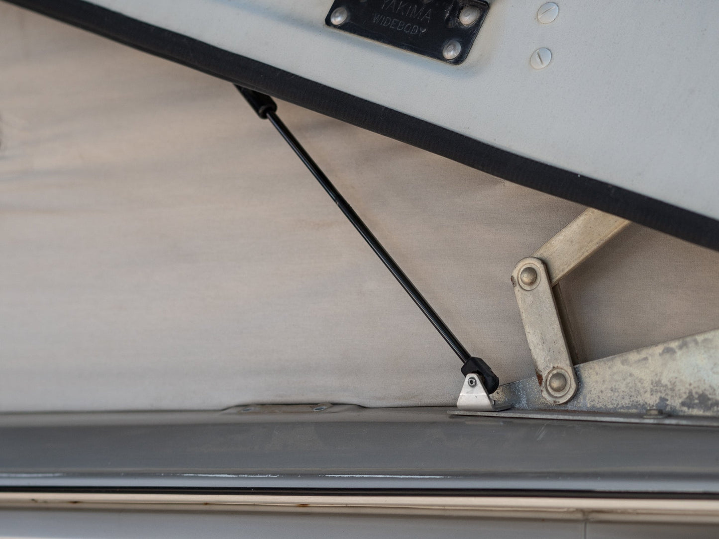 Pop-Top Lift Assist (Basic Kit) [Vanagon]
