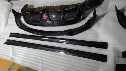 Fusion Atom Model Y Dry Carbon Fiber Body Kit