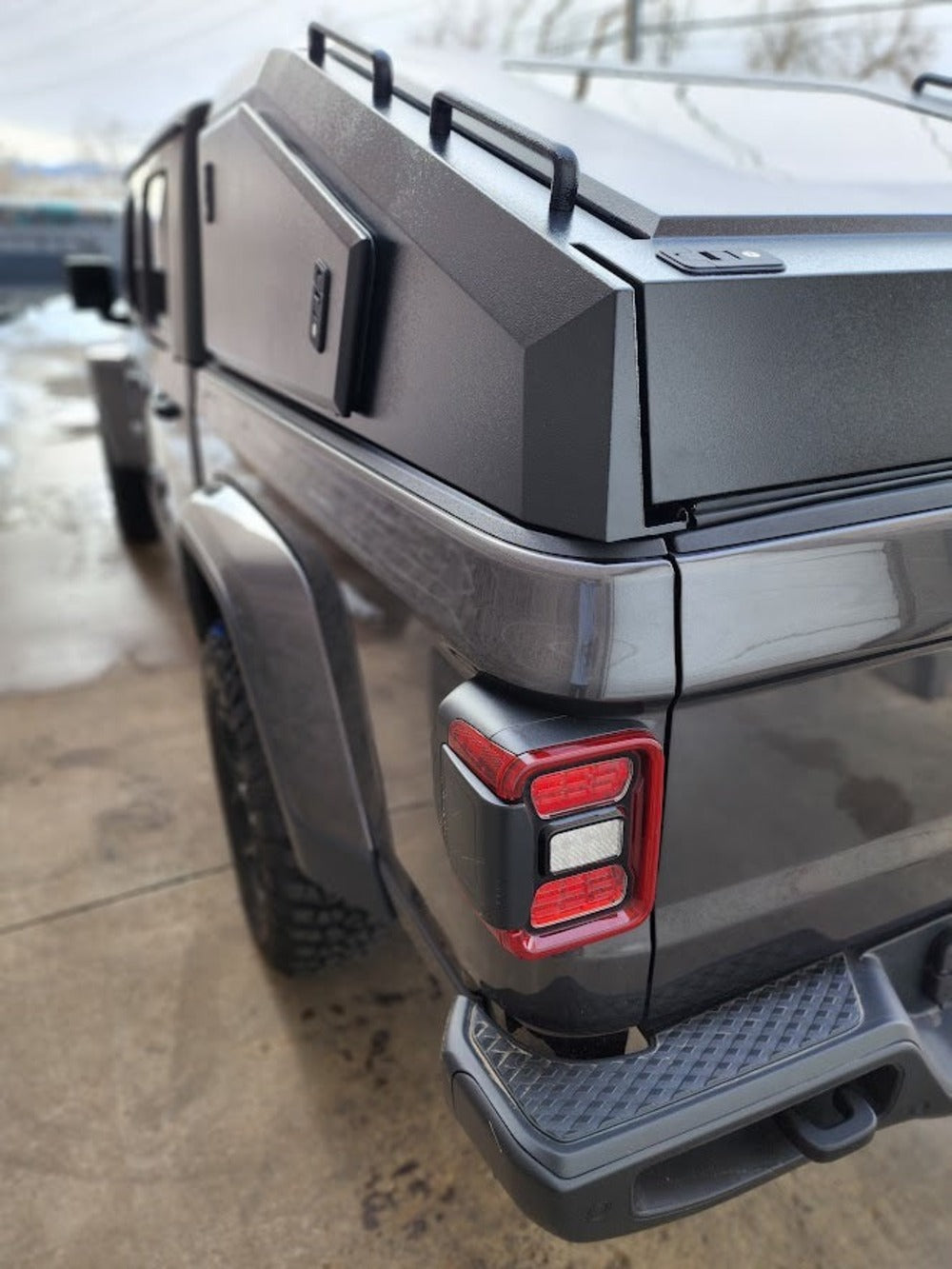 GAIA Jeep Gladiator Camper Shell - Shadow Top Fastback Truck Cap