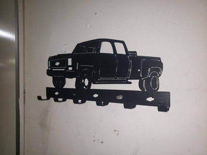 1974 Chevy C30 Dually Truck Keychain Rack – Steel Wall Mounted Classic Pickup Organizer