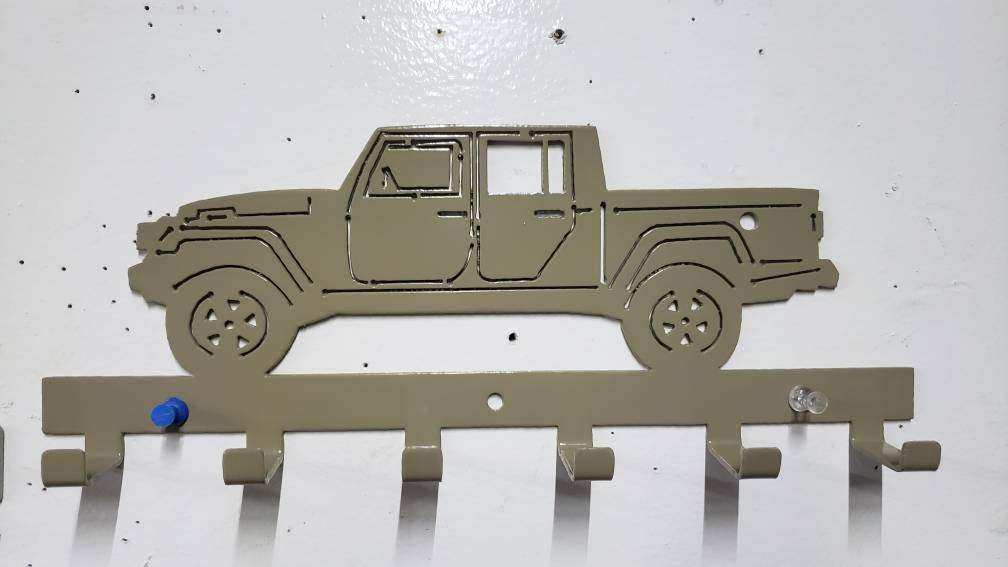 Jeep Gladiator Keychain Rack – Steel Wall Mounted Offroad Truck Organizer