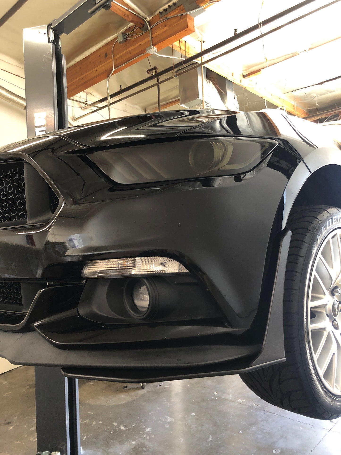 Mustang 15-23 'GT500 Style' Splitter Winglet & Fender Extensions