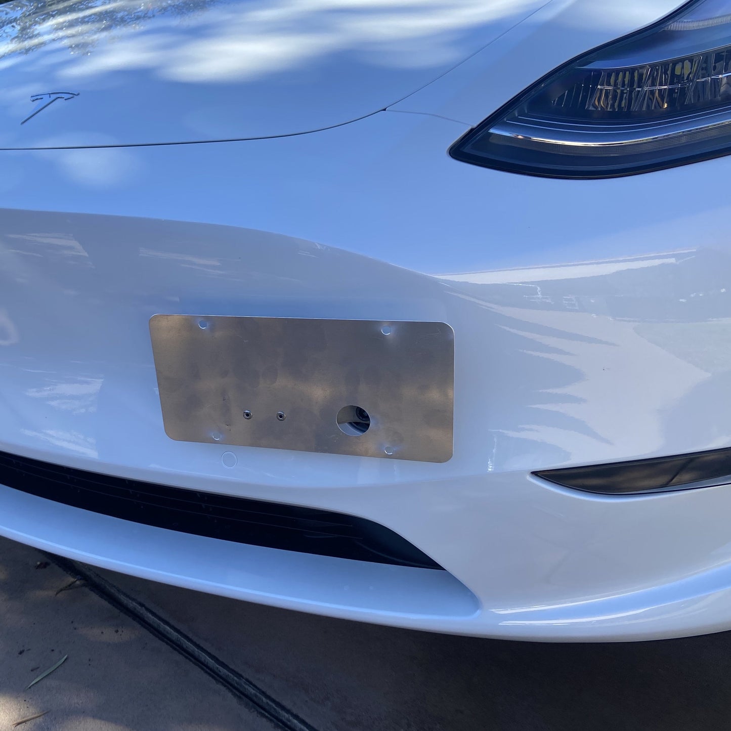 Tesla 20-26 Model Y License Plate Holder