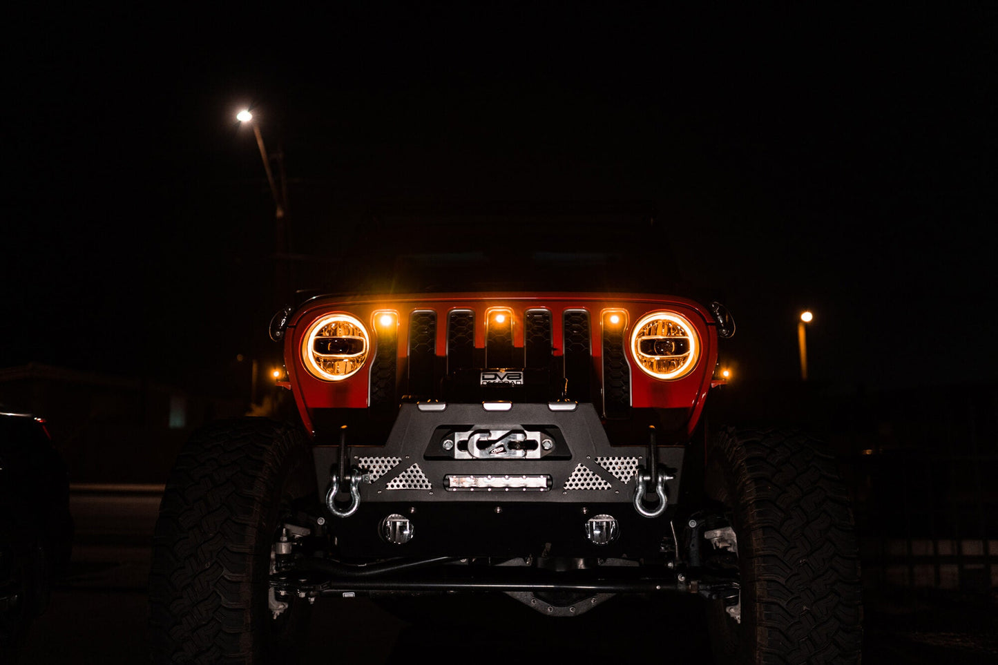 DV8 Offroad 2018-2023 Jeep Wrangler JL Amber Grille Lights GRJL-02